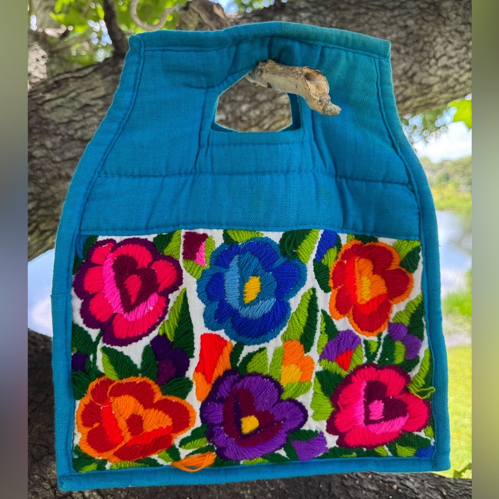 Vtg Embroidered Flower Guatemalan  Bag Vacation Boho Peasant Festival As Is